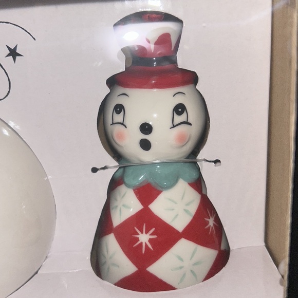 Carnival Cottage by Johanna Parker and Magenta ceramic Mug and Ornament bell set - Picture 3 of 3